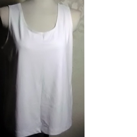 Chico's  New White Sleeveless Top Size 3(16-18) - Picture 3 of 5